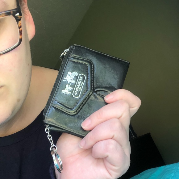 Coach Keychain Wallet - Picture 7 of 8